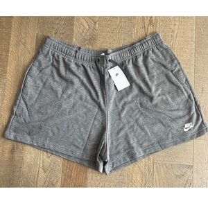 Shorts Women’s Plus Mid Rise 4” Inseam Shorts